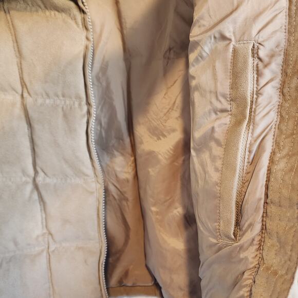 L.L. Bean Tan Goose Down Quilt Puffer Vest Size L Petite - Picture 4 of 10